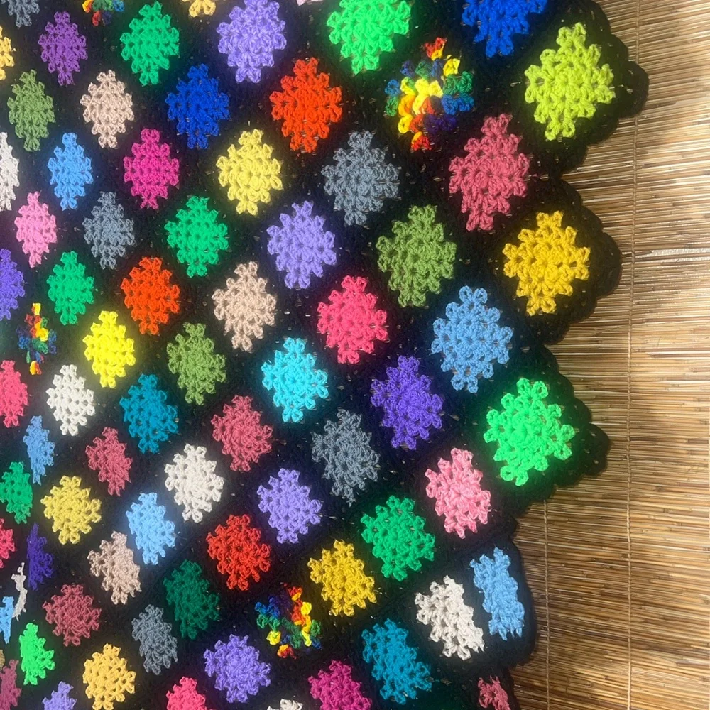 Vtg Crocheted 51X60 Chain Flower Blanket Throw Afghan Black Muti Colored Flowers